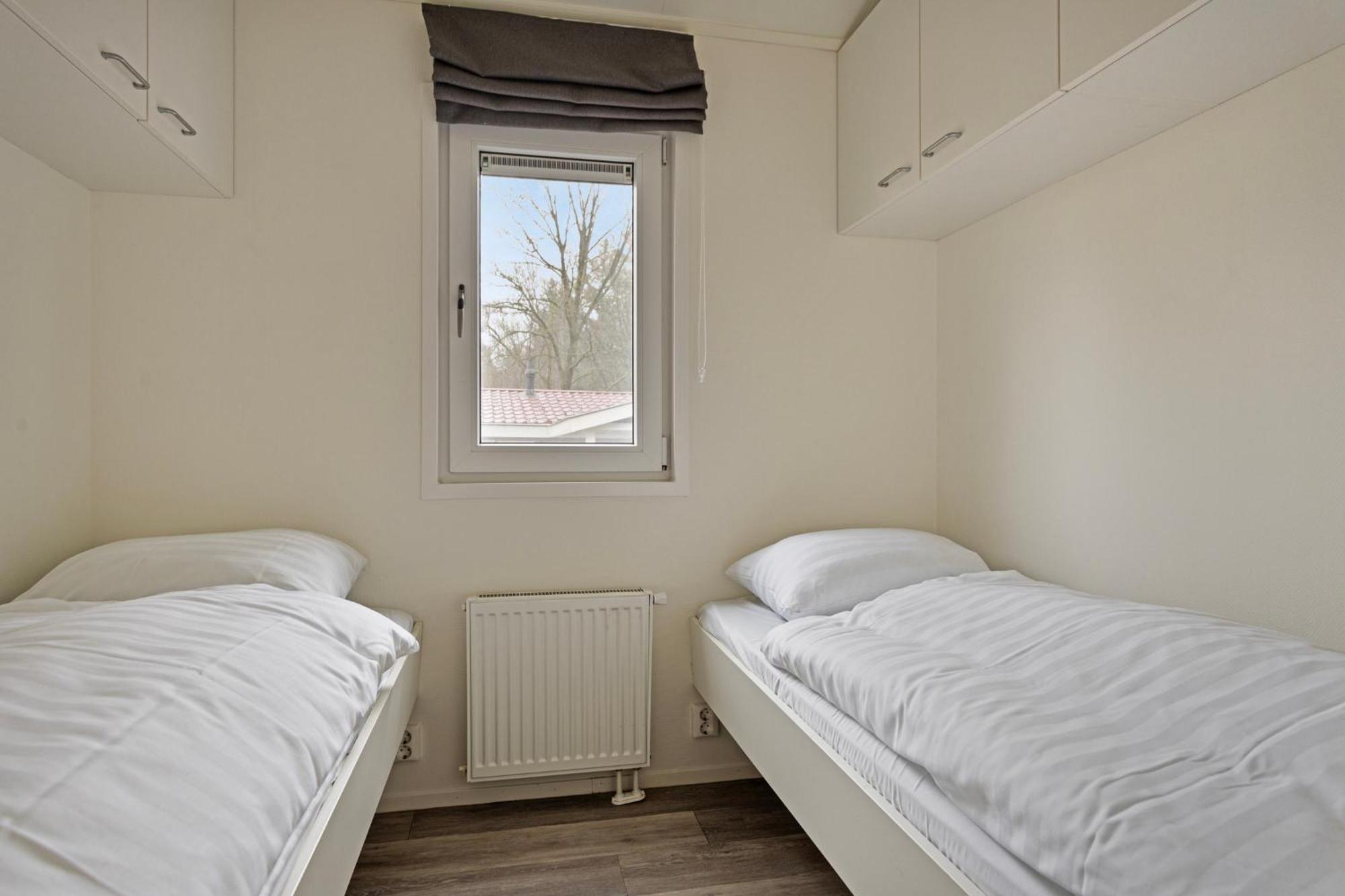 Vakantiepark De Thijmse Berg Rhenen Exterior photo